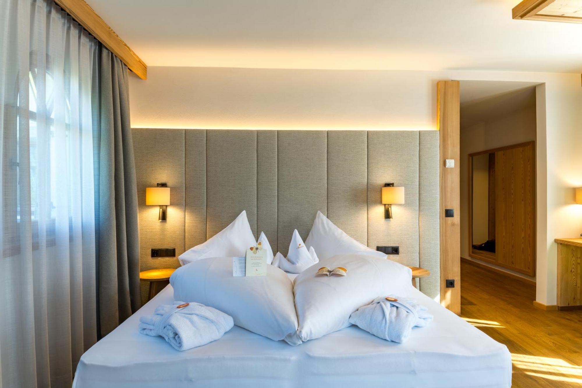 Mirabell Dolomites Hotel - Luxury Ayurveda & Spa Olang 외부 사진
