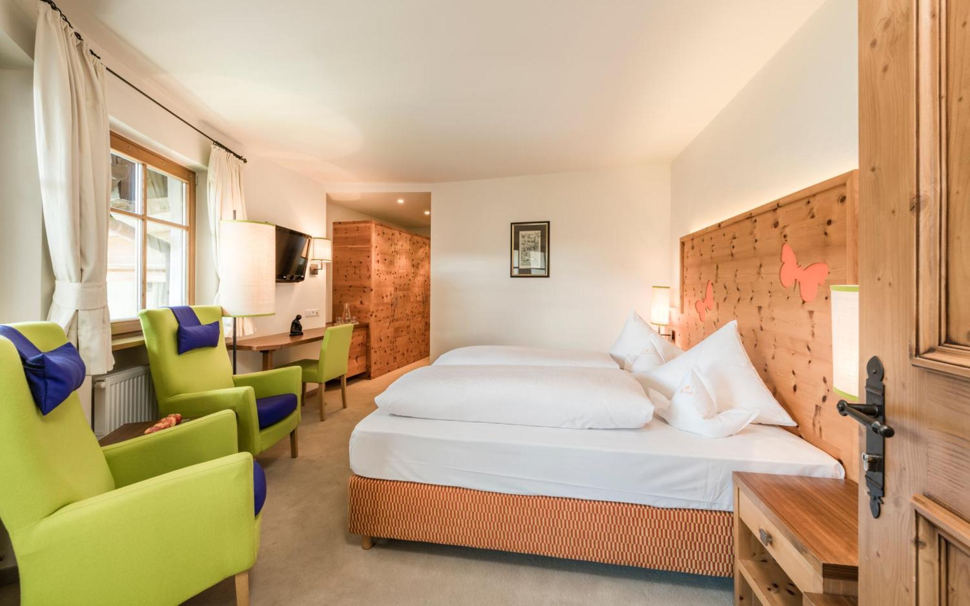 Mirabell Dolomites Hotel - Luxury Ayurveda & Spa Olang 외부 사진