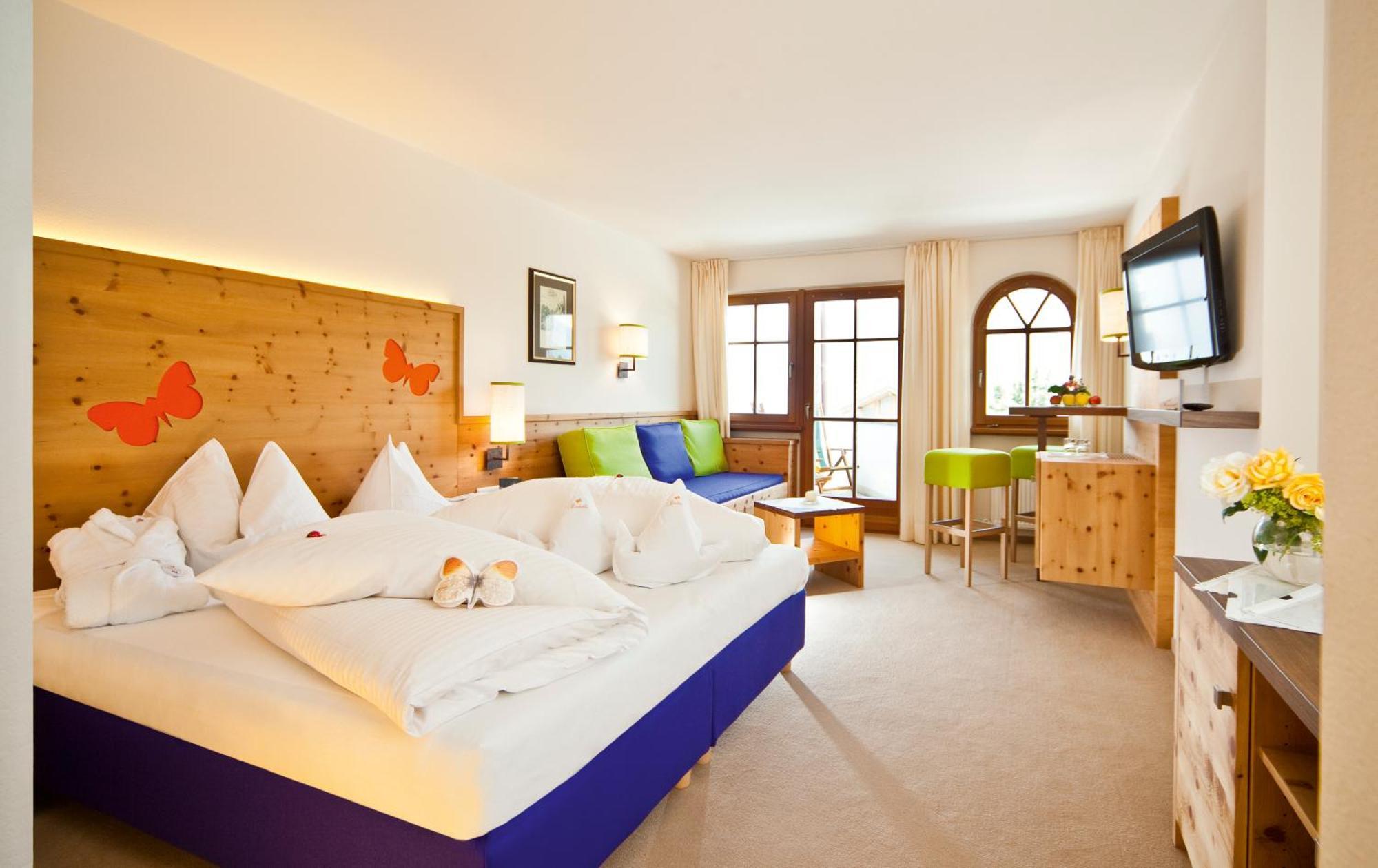 Mirabell Dolomites Hotel - Luxury Ayurveda & Spa Olang 외부 사진