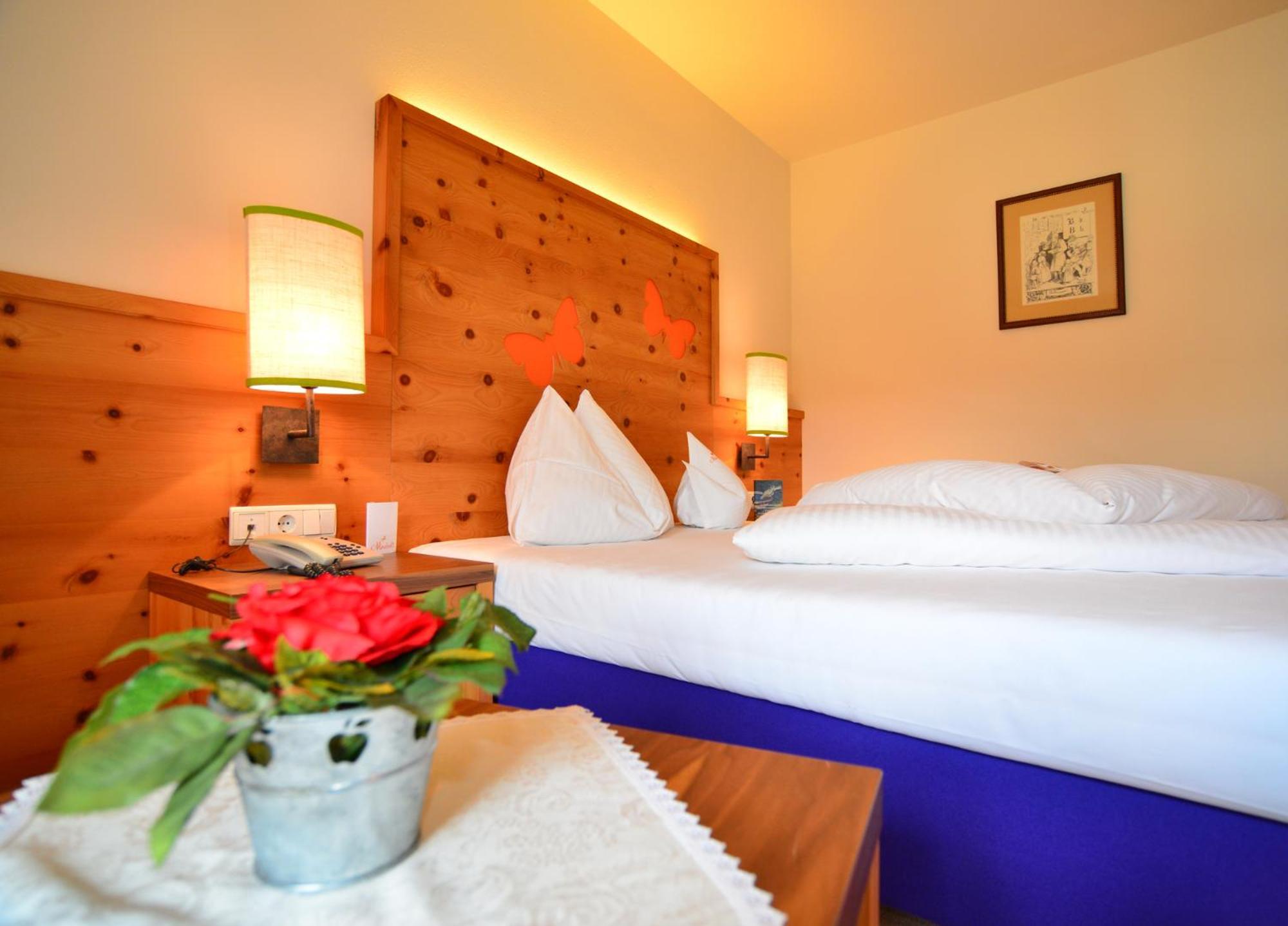 Mirabell Dolomites Hotel - Luxury Ayurveda & Spa Olang 외부 사진