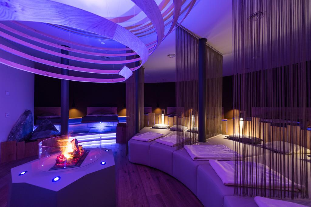 Mirabell Dolomites Hotel - Luxury Ayurveda & Spa Olang 외부 사진
